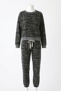 NEW ELECTRIC & ROSE classic sweatshirt in camo shadow